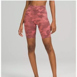 Lululemon 8” Align Shorts Size 6